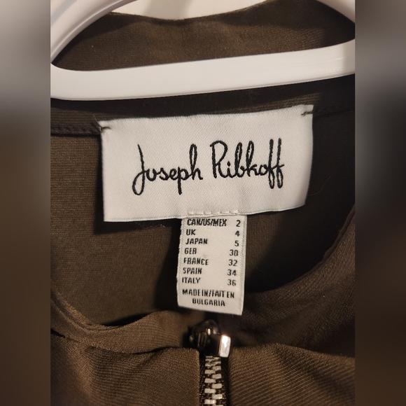 Hunter green half zipped Joseph Ribkoff long sleeve tunic style top - Picture 2 of 5